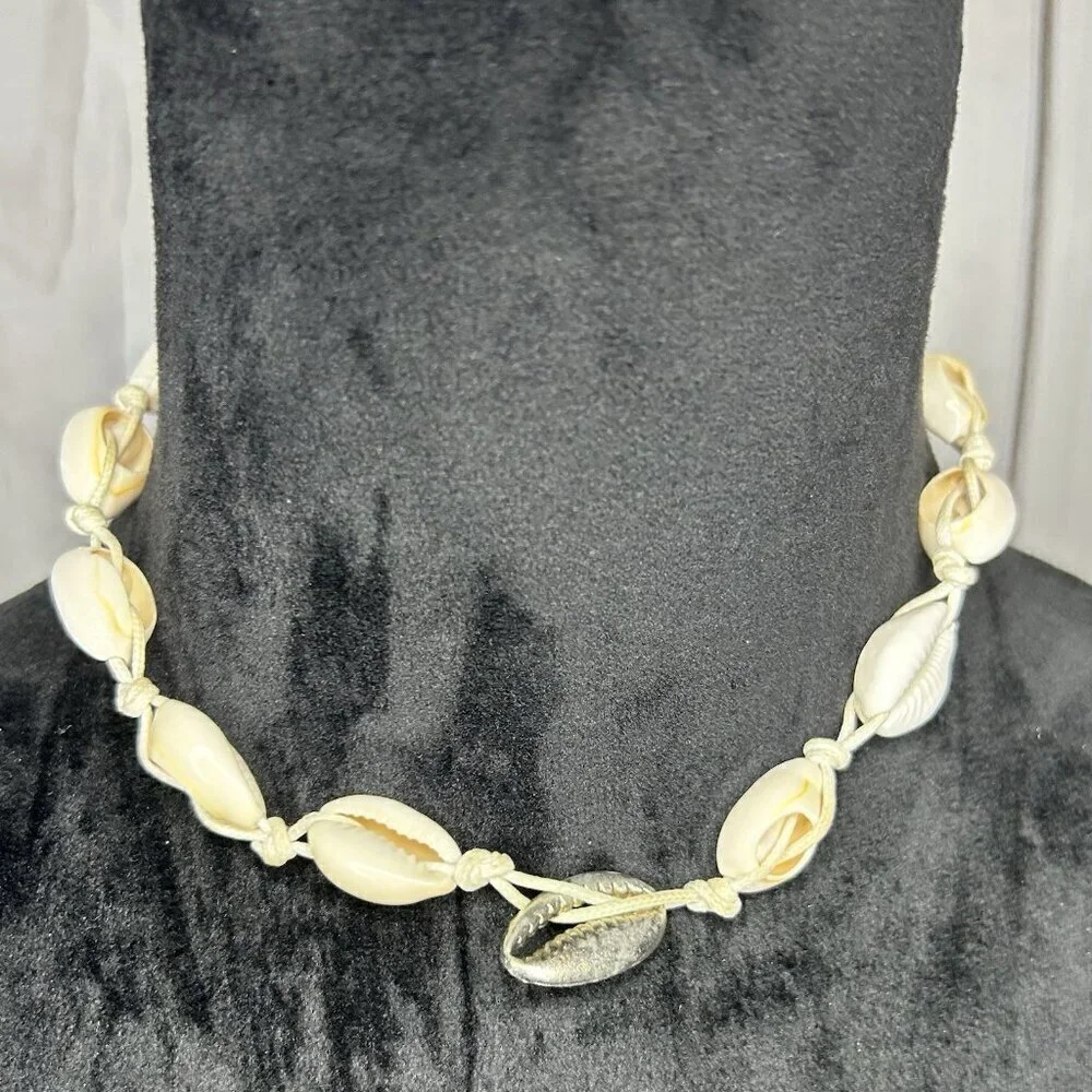 Cowrie Shell Choker Necklace and Bracelet Set Boho Surfer Y2K Beach Fashion